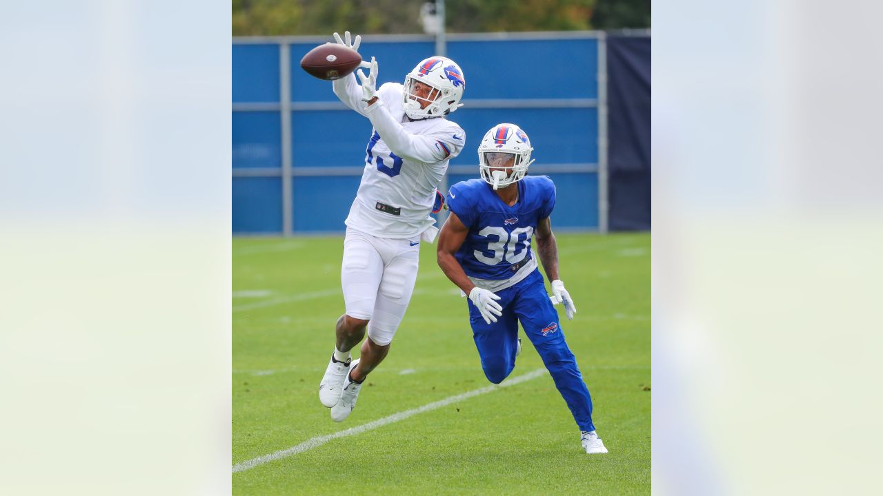 Bills' Spencer Brown spotted in walking boot after Chiefs win