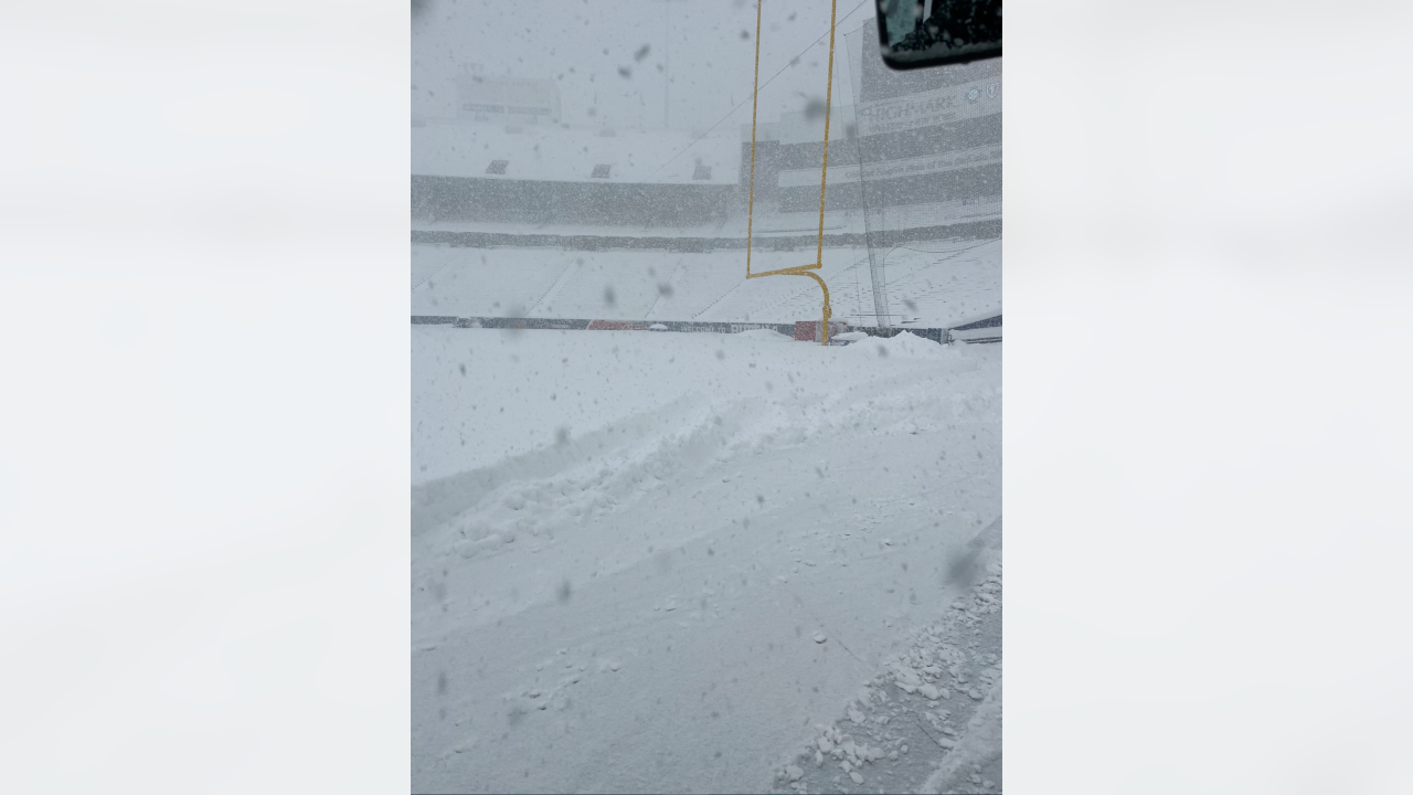 Browns vs. Bills Matchup in Detroit Sees 56K Tickets Sold in 48 Hours