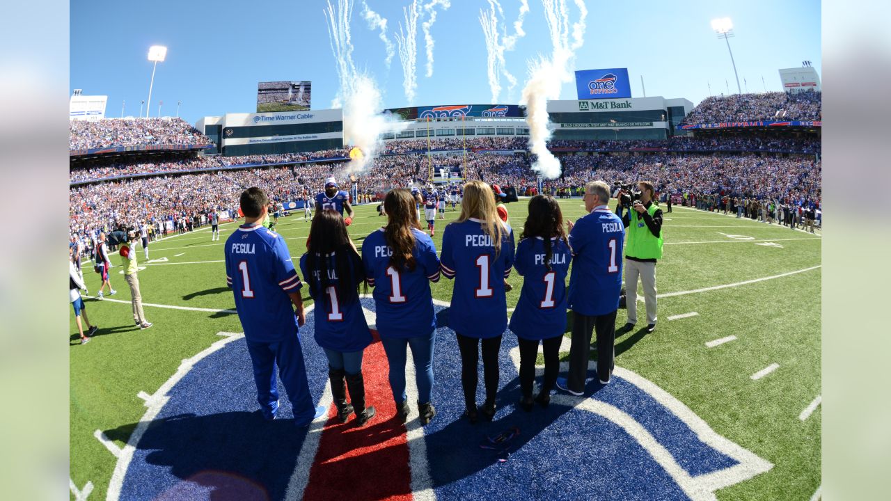 Owners Terry and Kim Pegula want Bills' success before new stadium