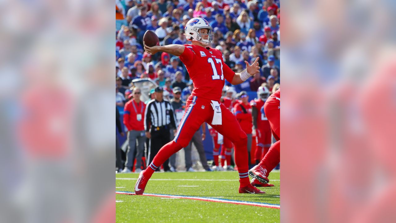 Bills' Josh Allen to have all his weapons vs. Dolphins - Devin Singletary,  Tyler Kroft set to return 