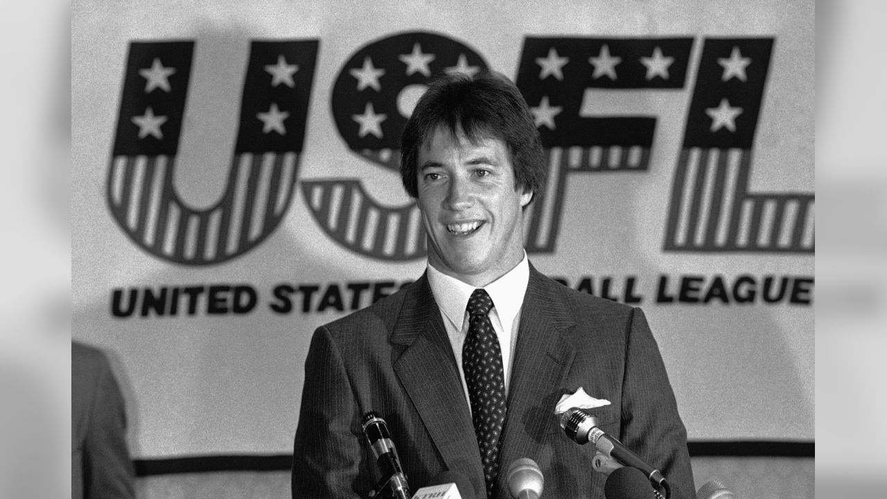 Pro Football Hall of Famer Jim Kelly to speak at Brockport Dec. 3 –  Westside News Inc