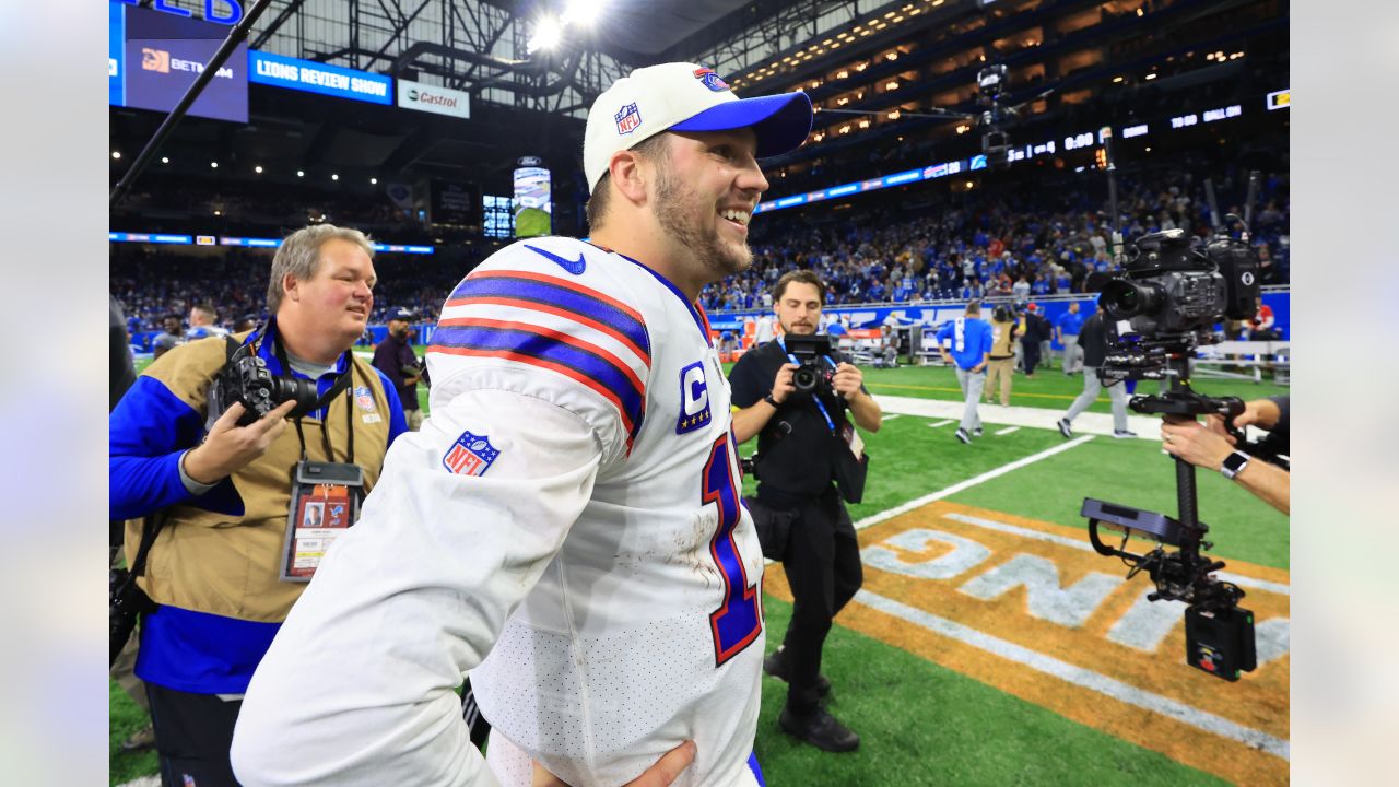 Josh Allen and Bills put together a 21-second drive in final seconds to  beat Lions