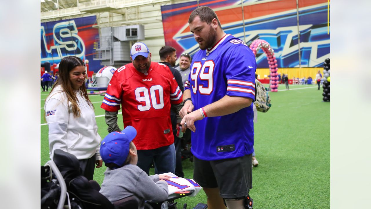 Harrison Phillips has been named Bills' Walter Payton Man of the Year