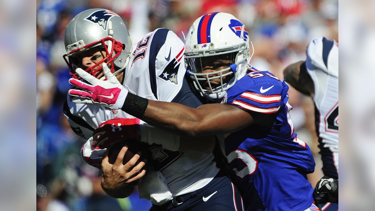 Brady Leads Pats To 37-22 Win Over Bills