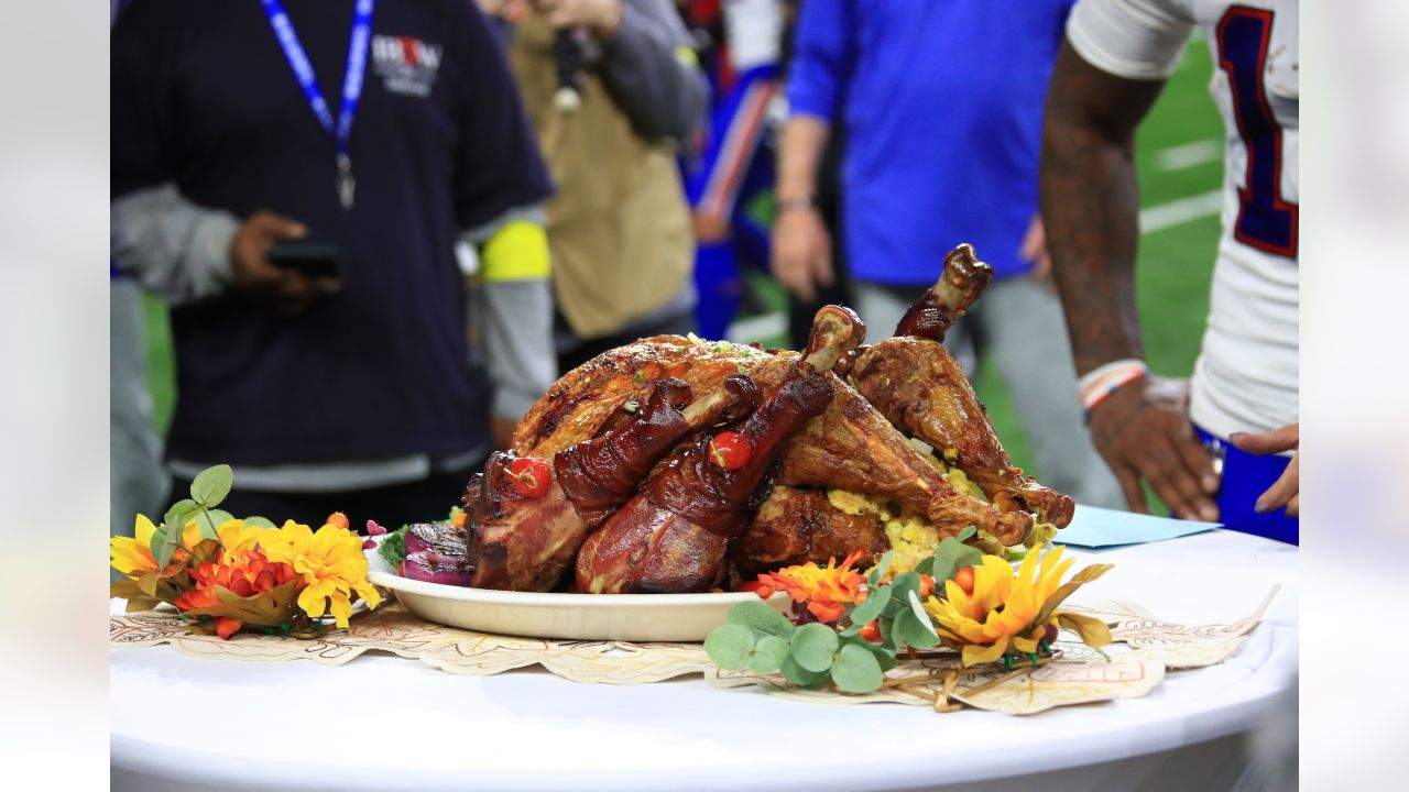 Bills-Lions Thanksgiving game recap: Josh Allen's legs save the day -  Buffalo Rumblings