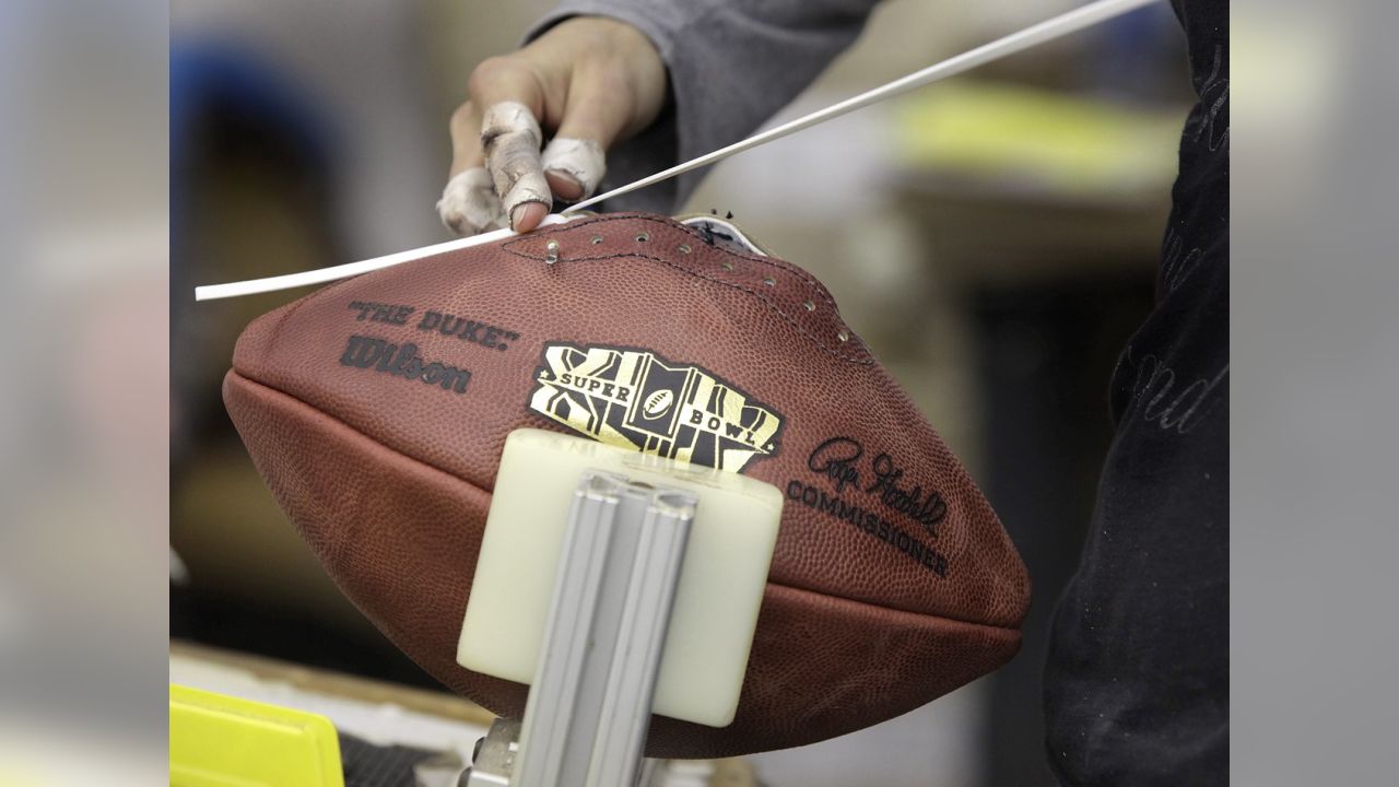 Super Bowl 2020: Create an NFL game ball at the Super Bowl Experience -  ABC7 San Francisco