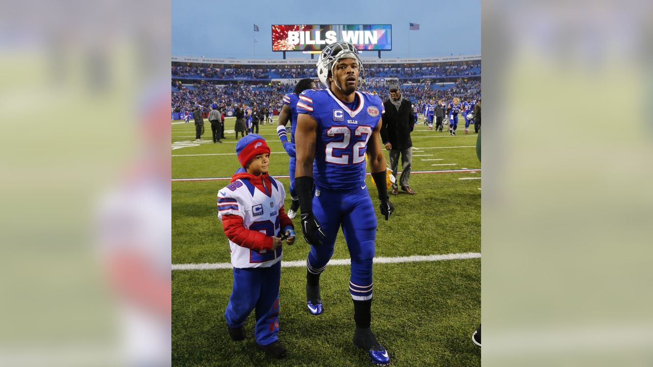 Happy birthday to #22 Fred Jackson! Check out this picture of the Bills  running back from back in the day.