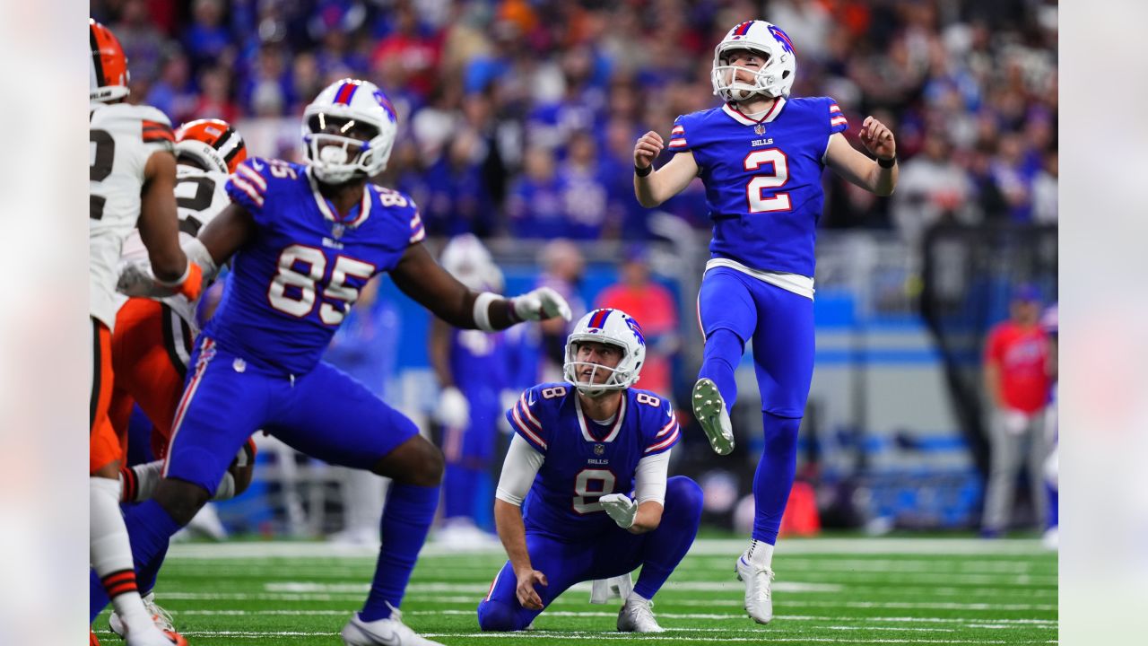 Game Frames, Best Bills game photos vs Browns