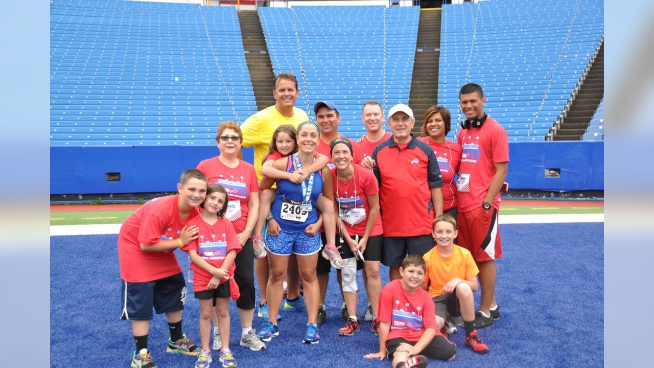 Buffalo Bills 50 Yard Finish 5k 2017 Race Recap – Joyful Miles