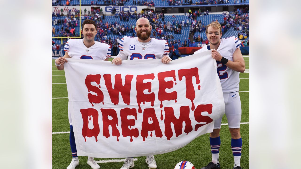 Buffalo Bills rout division rival Miami Dolphins 48-20 - CBS Miami