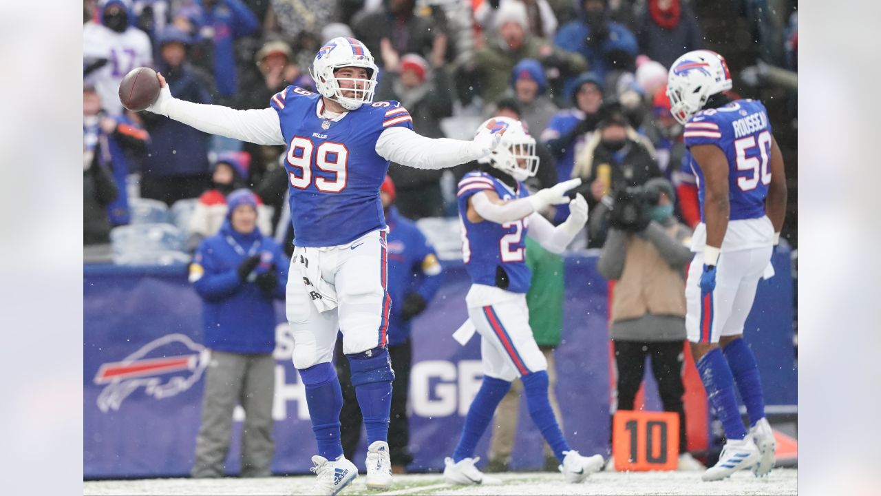 Bills clinch playoff berth, eliminate Falcons with 29-15 win - The San  Diego Union-Tribune