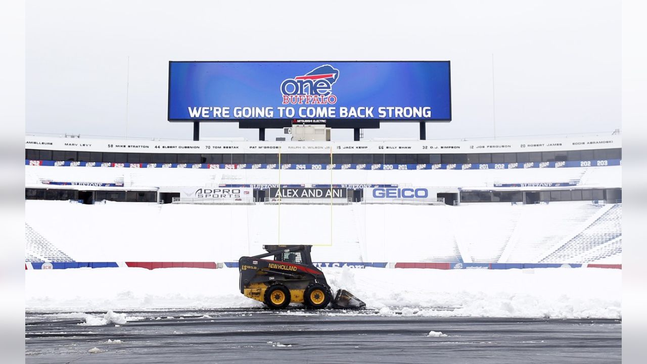 Snow shovelers needed at Highmark Stadium