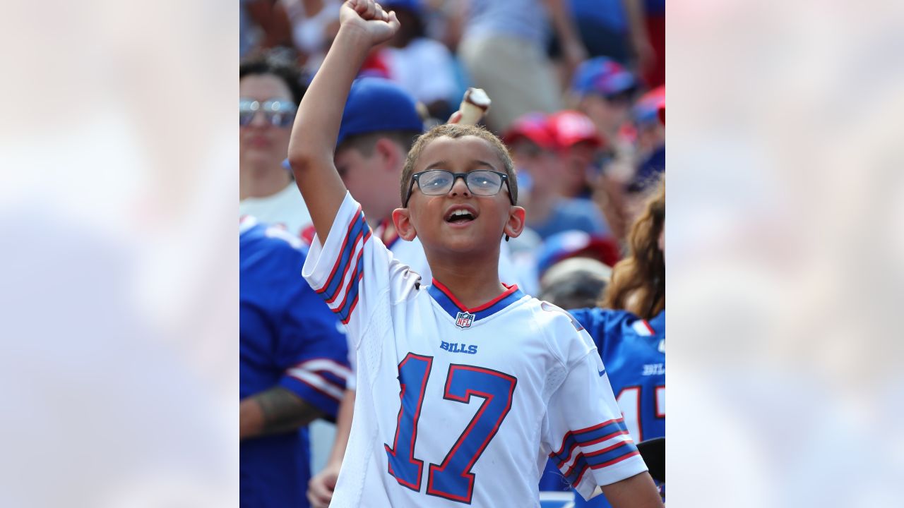 Best fan photos from Bills vs. Broncos