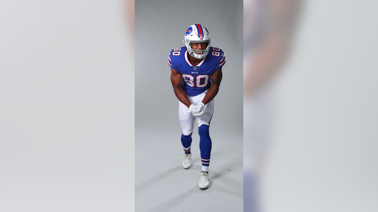 Photos  Bills veterans in uniforms