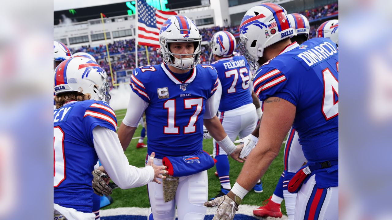 DVIDS - Images - 2019 Buffalo Bills Salute to Service Game: Pregame  Ceremony [Image 1 of 8]