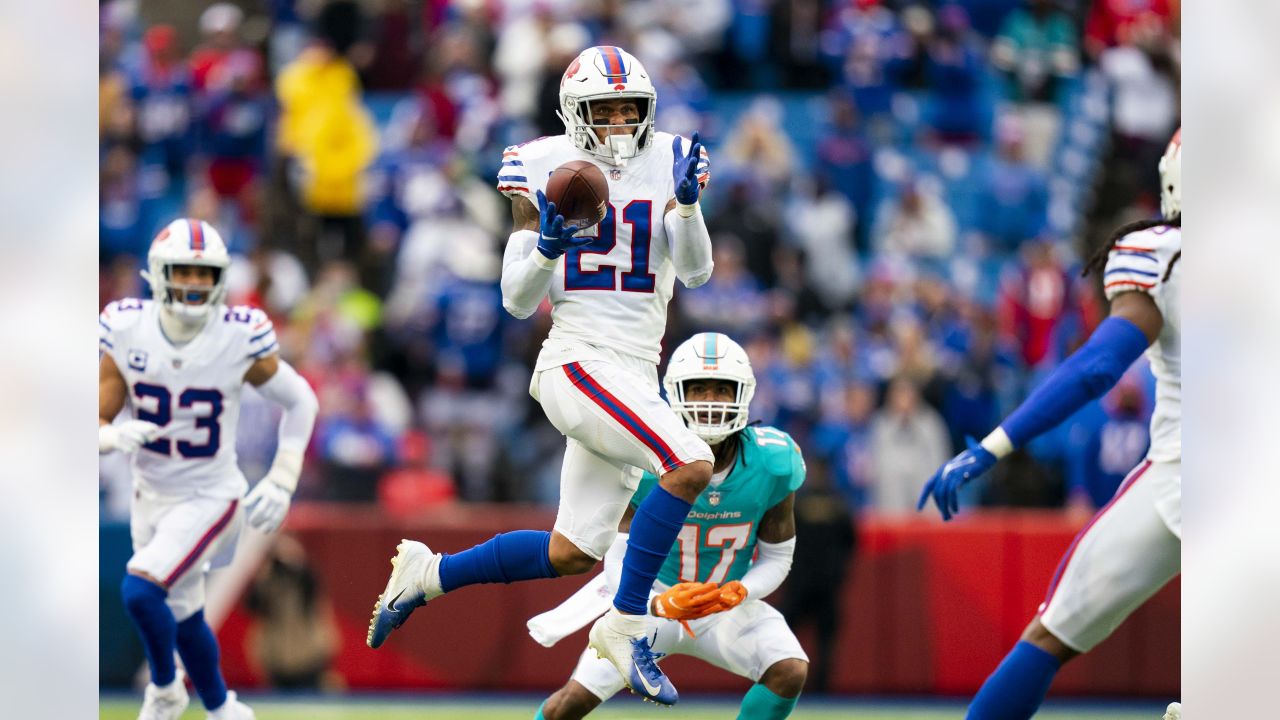 Photographers' choice  Best Bills Action Photos from 2022