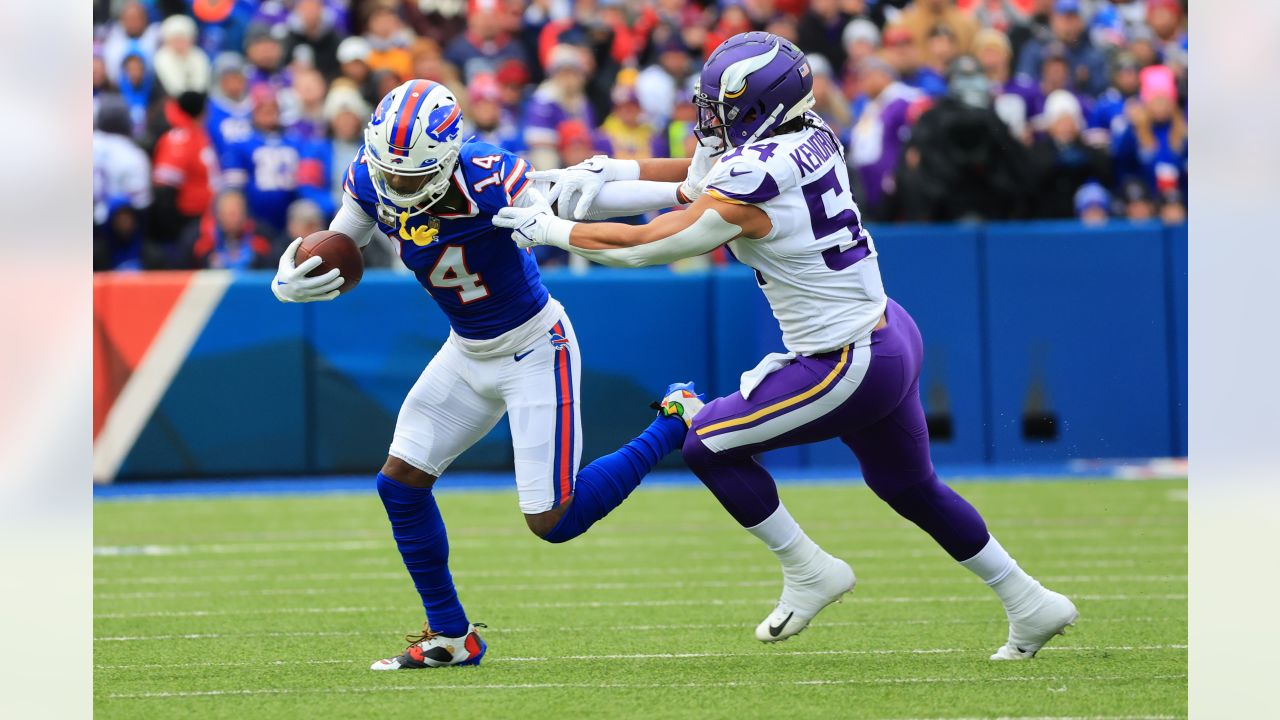 Game Frames, Best Bills game photos vs. Vikings