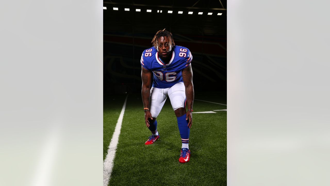 Bills release two players