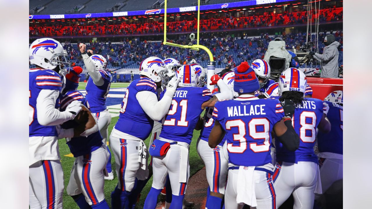 Bills fans react to Taron Johnson pick-six at Transit Drive-In (watch) 