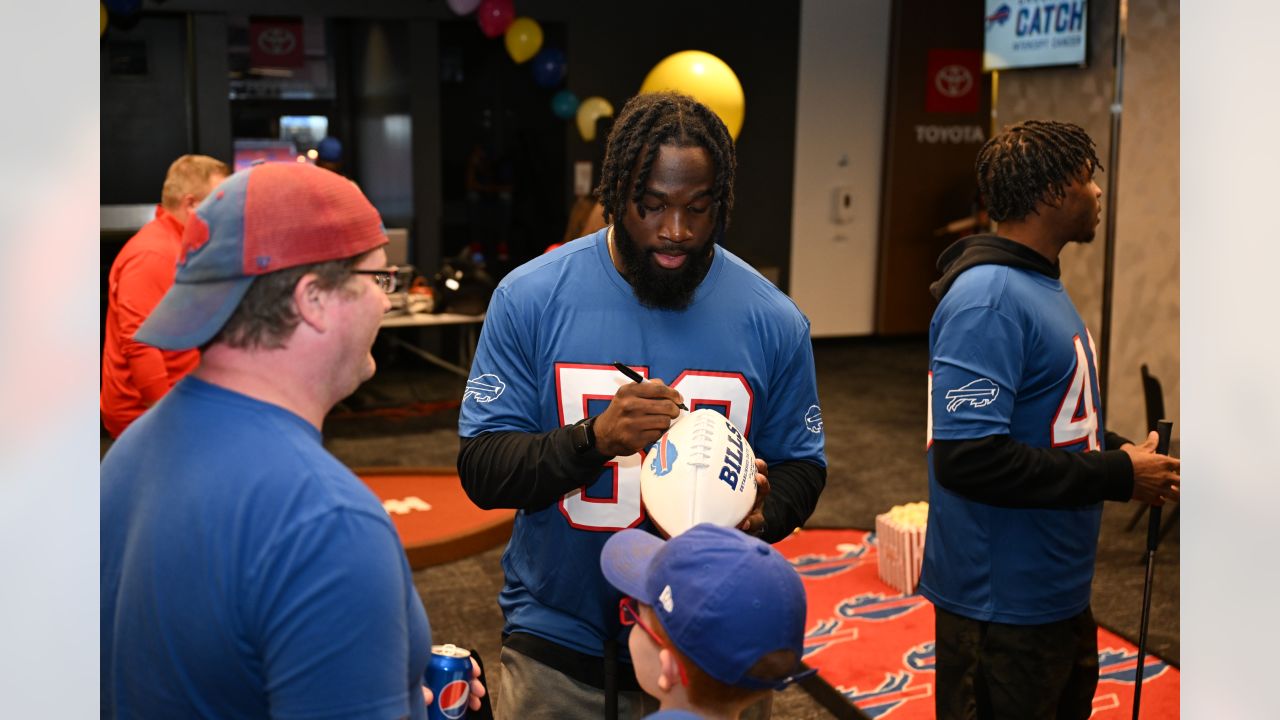 Anyone know anything about this hat? I scooped it up on  . : r/ buffalobills