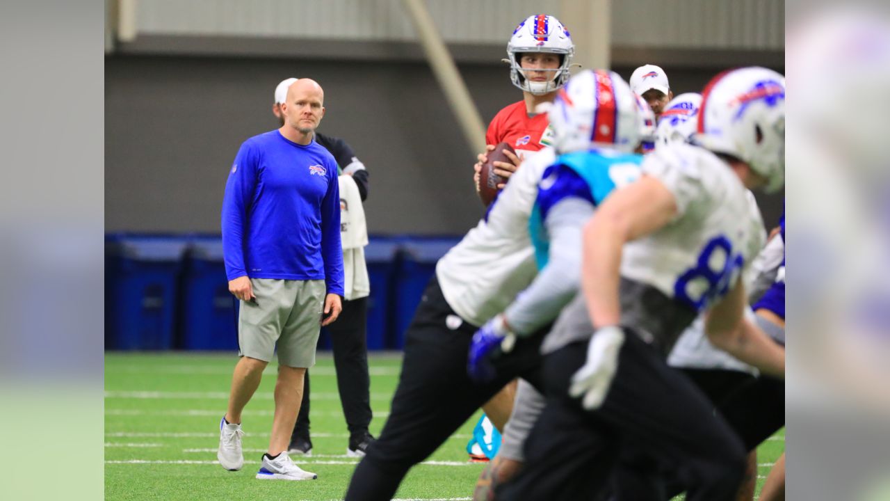 Bills Mafia making presence known ahead of Buffalo Bills vs. Houston Texans  Wild Card Game (Photos, video) 