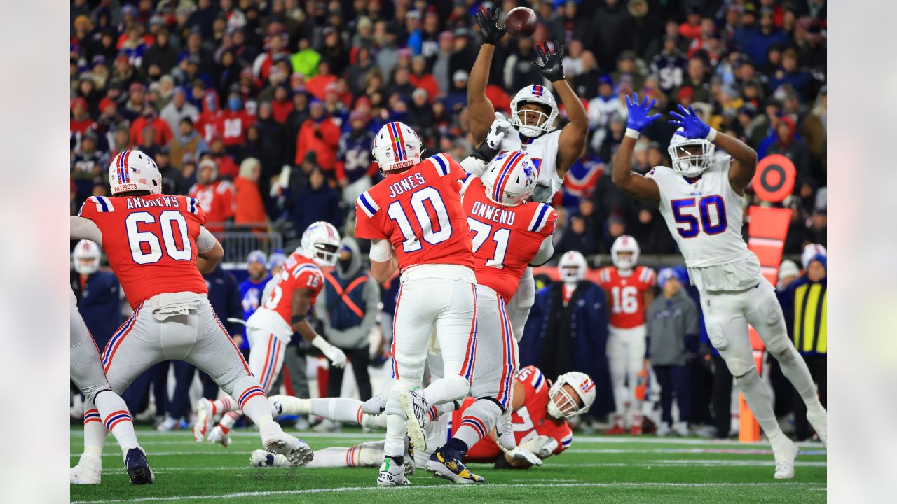 Game Frames, Best game photos Bills at Patriots