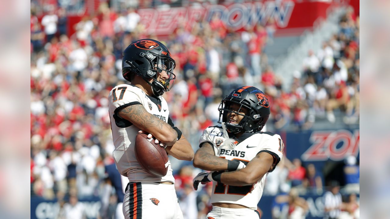 Watch: Former Oregon State Beavers' star Isaiah Hodgins scores