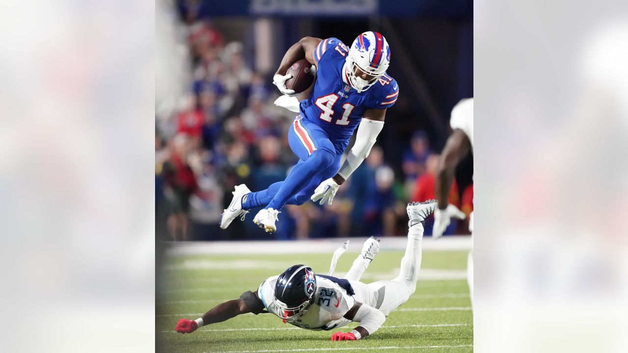 Photographers' choice  Best Bills Action Photos from 2022