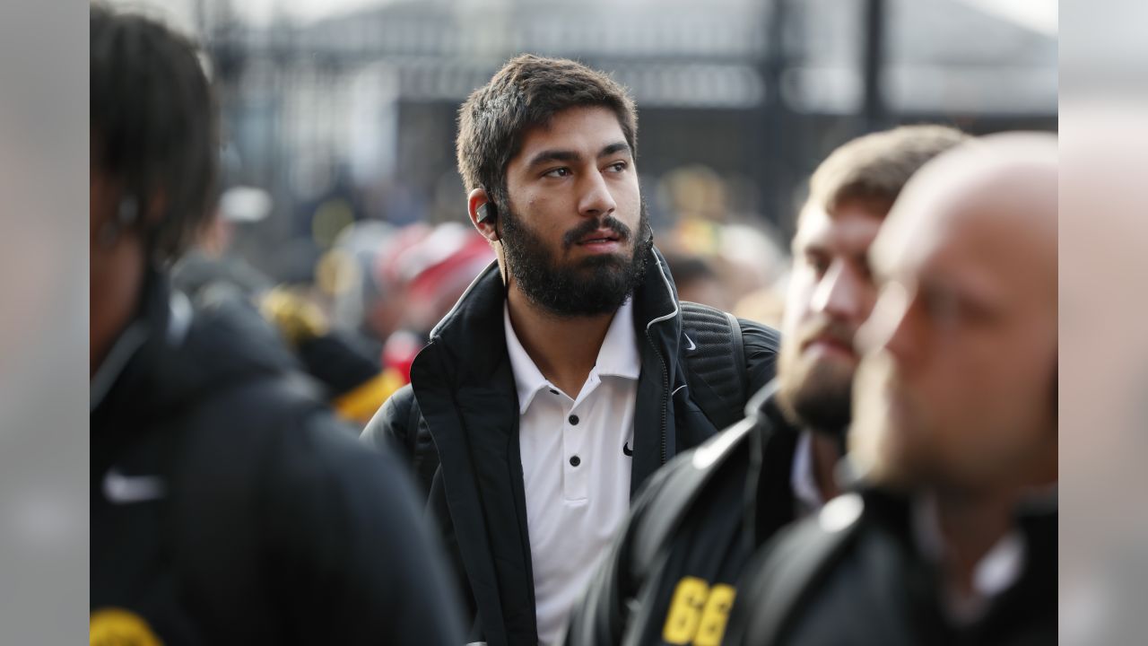 Fittingly, Iowa's A.J. Epenesa immersed with family as NFL Draft nears