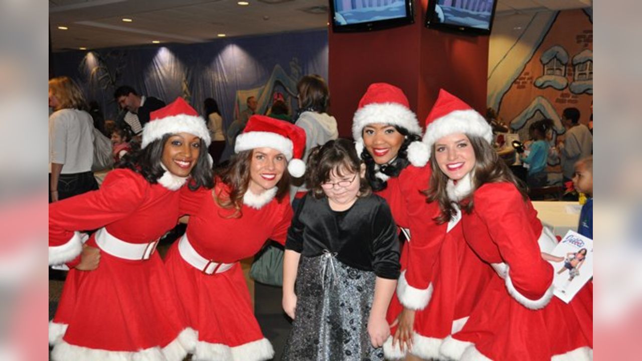 Photos: Youth Holiday Party at Allegiant Stadium