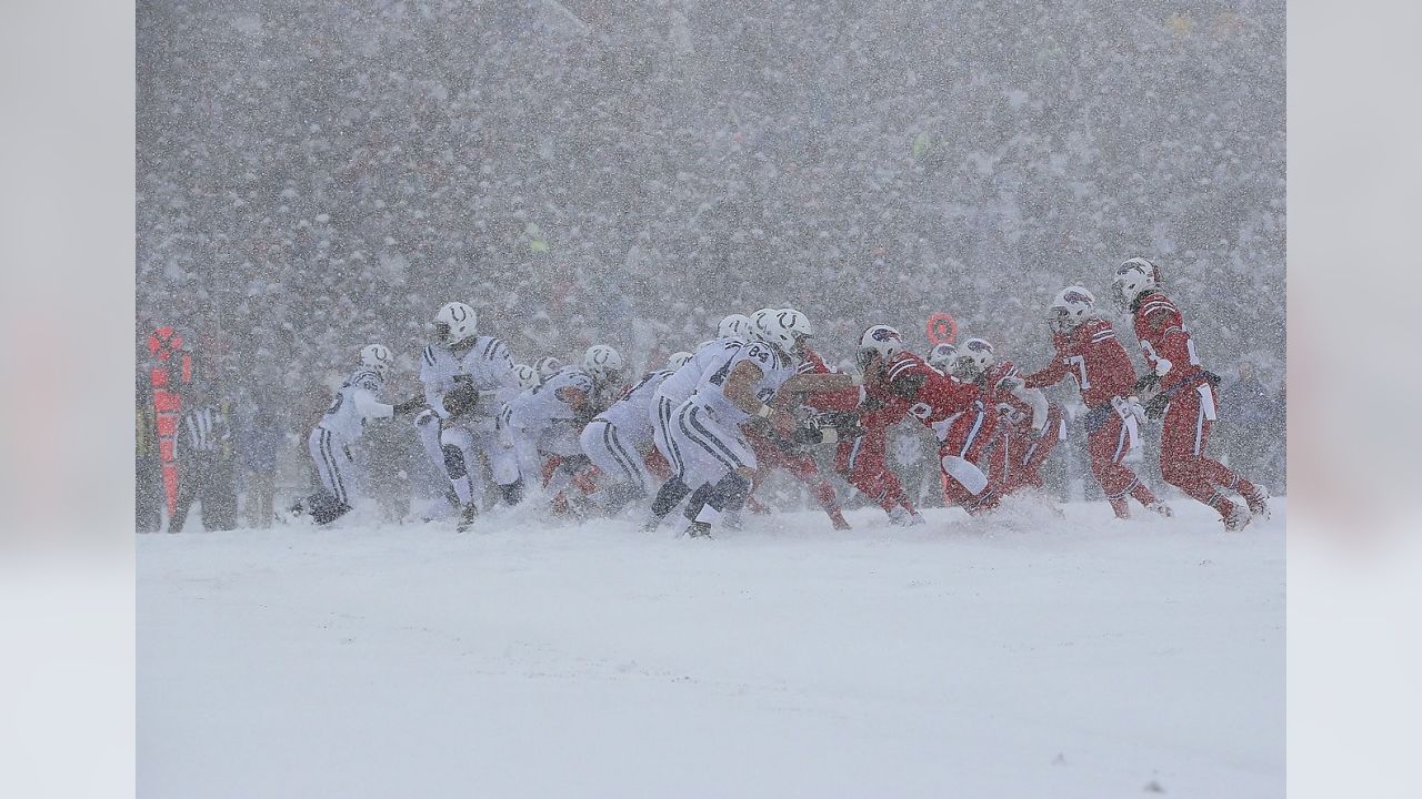 Download Zay Jones Stadium Covered In Snow Wallpaper