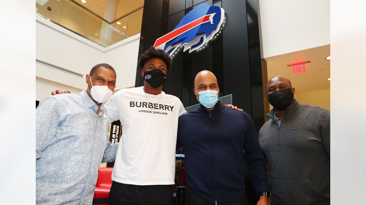 Buffalo Bills on X: Our 2021 Draft class. 