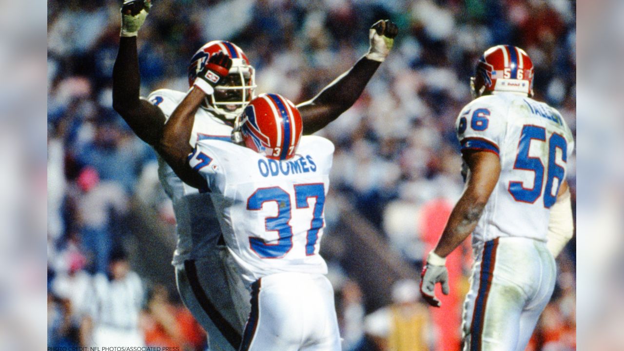 Bills roundtable: Kelly, Tasker and Thomas talk Super Bowl memories