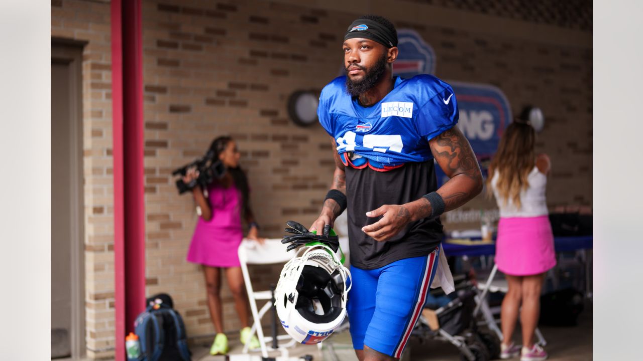 Training camp highlight: Buffalo Bills safety Damar Hamlin snags pick-six  vs. Bills quarterback Matt Barkley