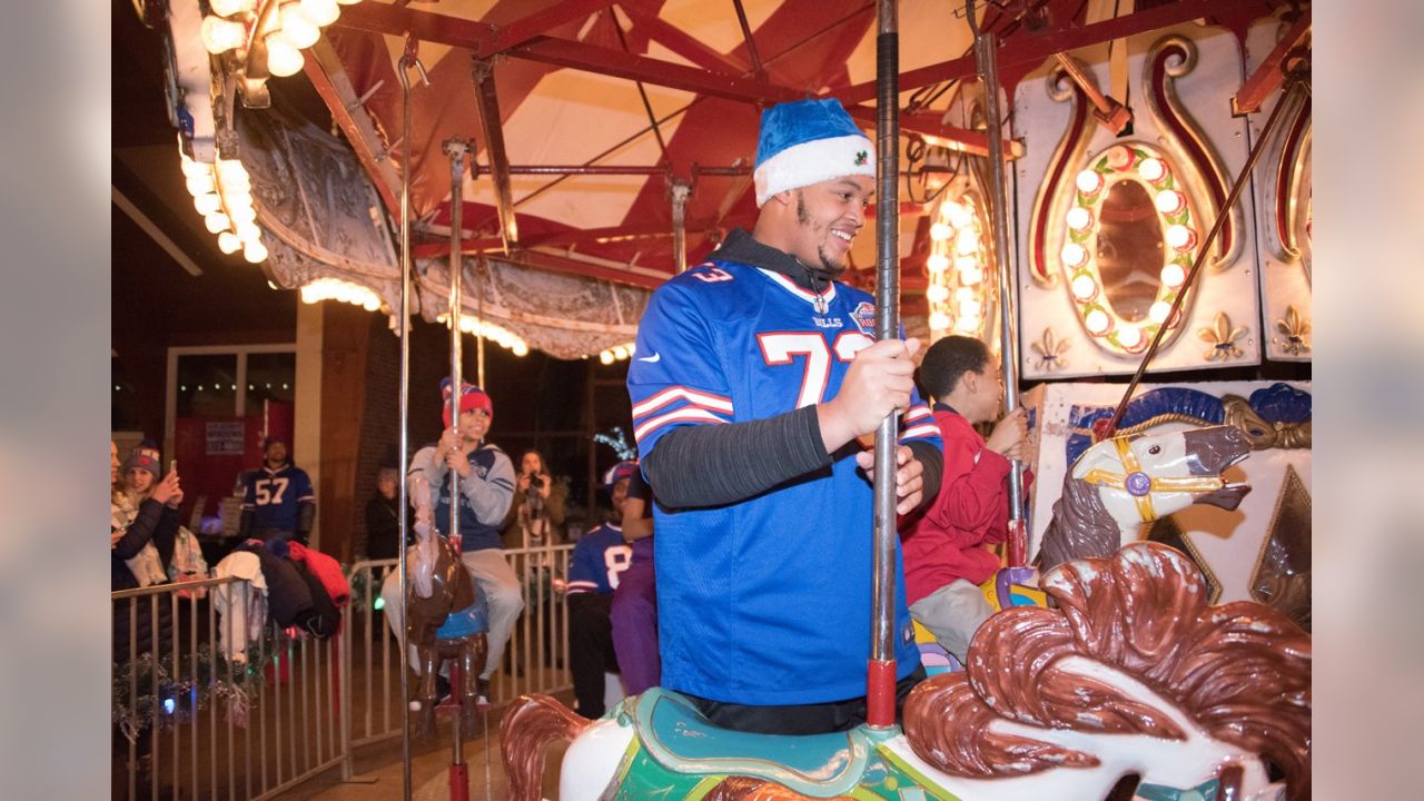 Bills Life: Tre White and Bills rookies spread holiday cheer