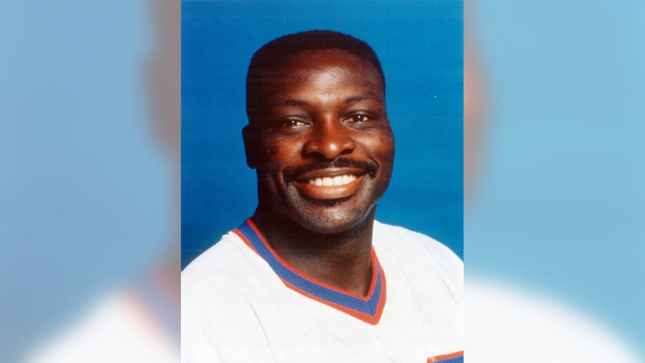 Buffalo Bills on X: With the 1st pick in the 1985 NFL Draft, the Bills  select Bruce Smith. 30 years ago today.    / X