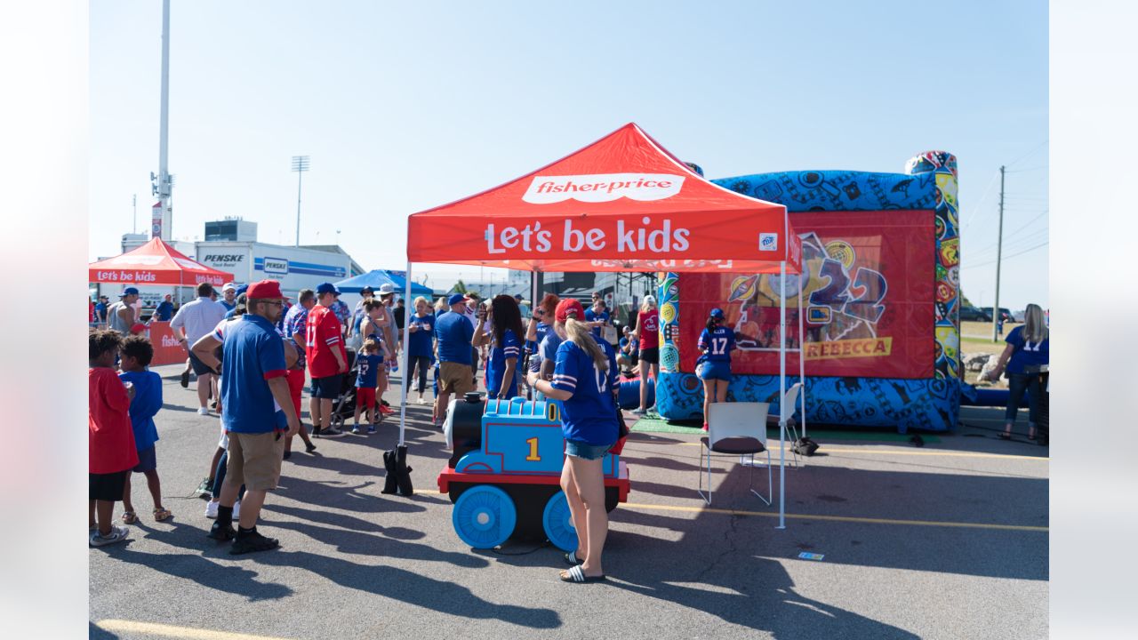 Photos  2022 Kids Day presented by Fisher Price