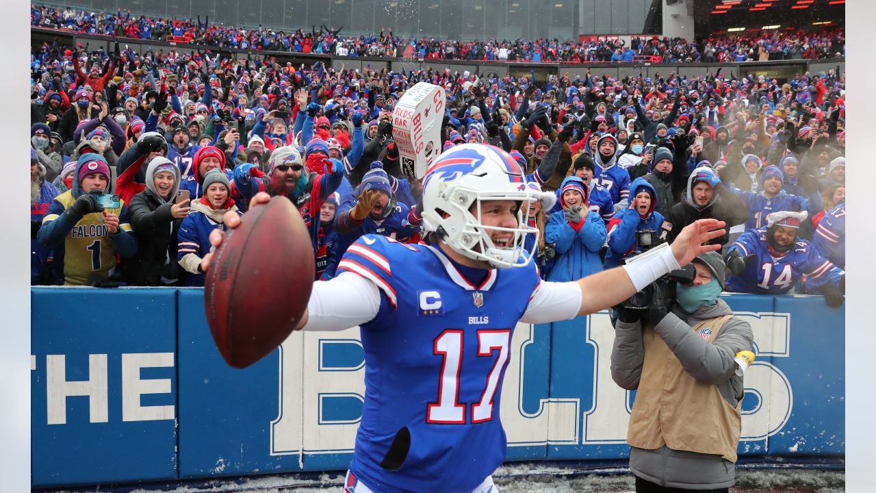 Falcons vs Bills Week 17 Postgame Show: The Falcoholic Live - The