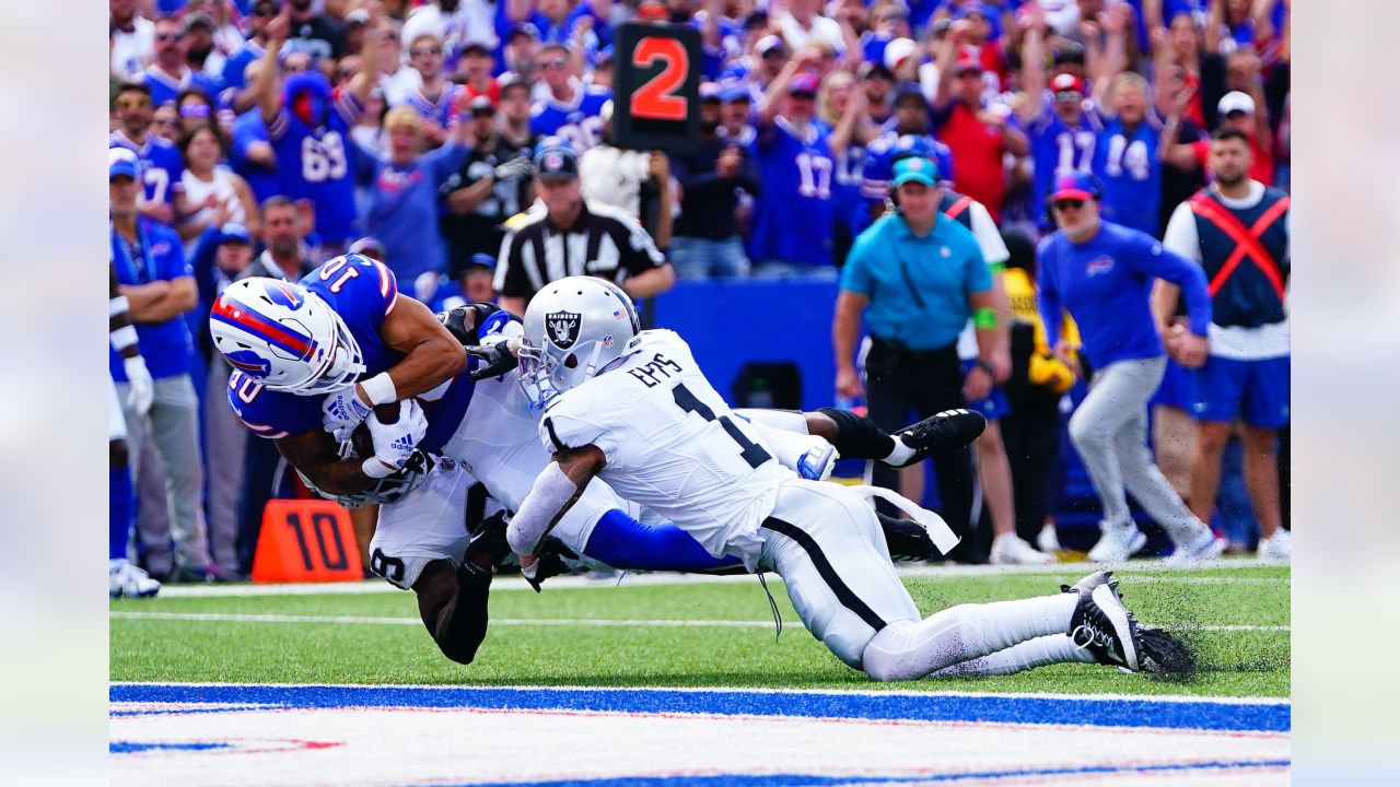 Buffalo Bills pummel Las Vegas Raiders in statement 38-10 win