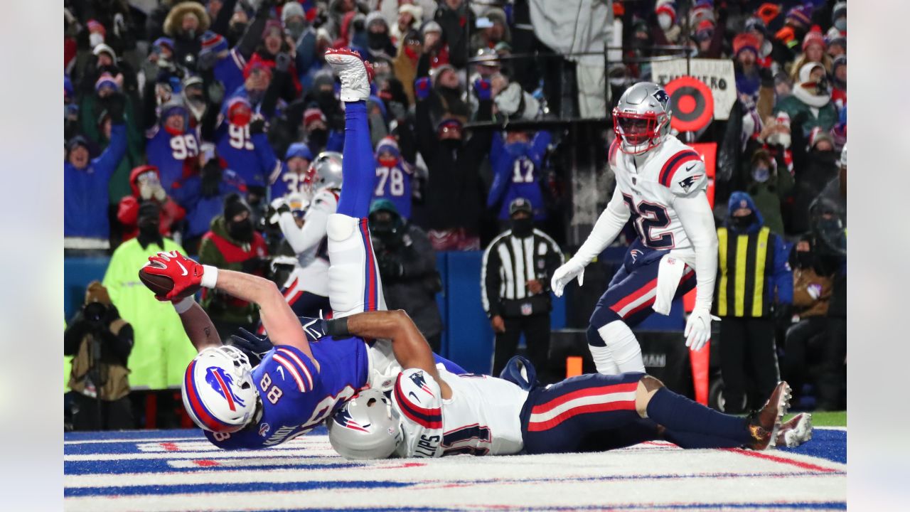 Buffalo Bills defeat hated rival New England Patriots 47-17 in chilly wild  card game in Orchard Park