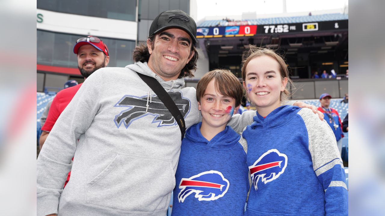 How a Bills fan wearing a Micah Hyde jersey got an unforgettable