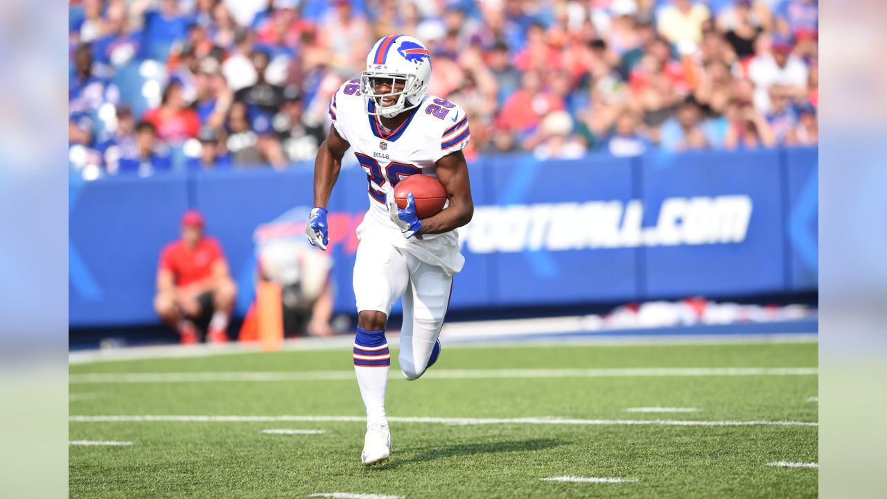 8 fun facts about Bills 2020 free agency class