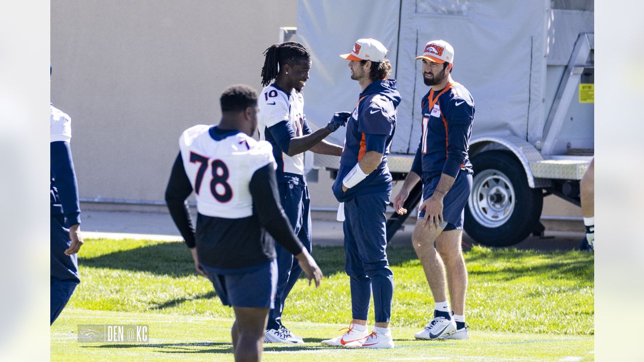 Photos: On-Field at Chiefs Training Camp Practice