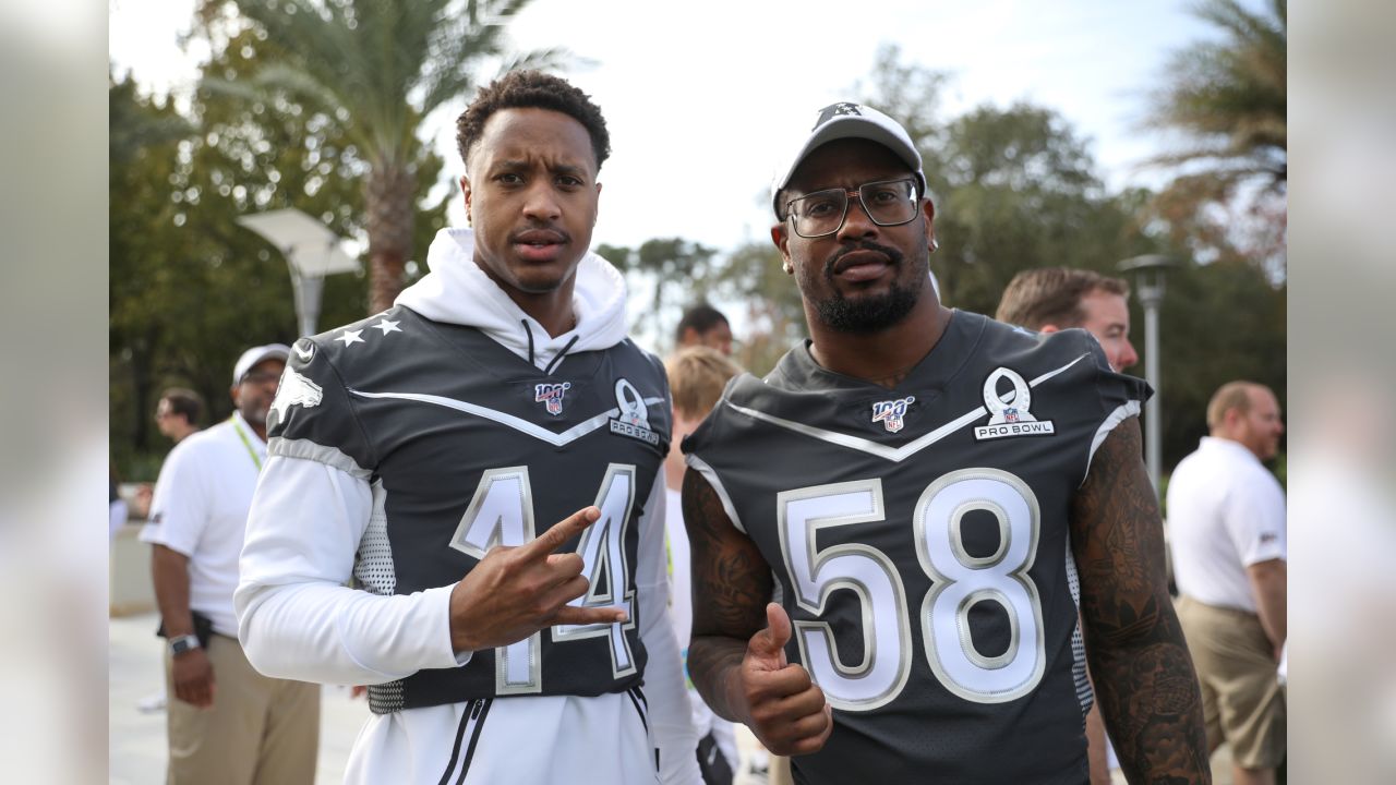 So fresh, so clean: Broncos' 2020 Pro Bowlers don game uniforms for AFC  team photo