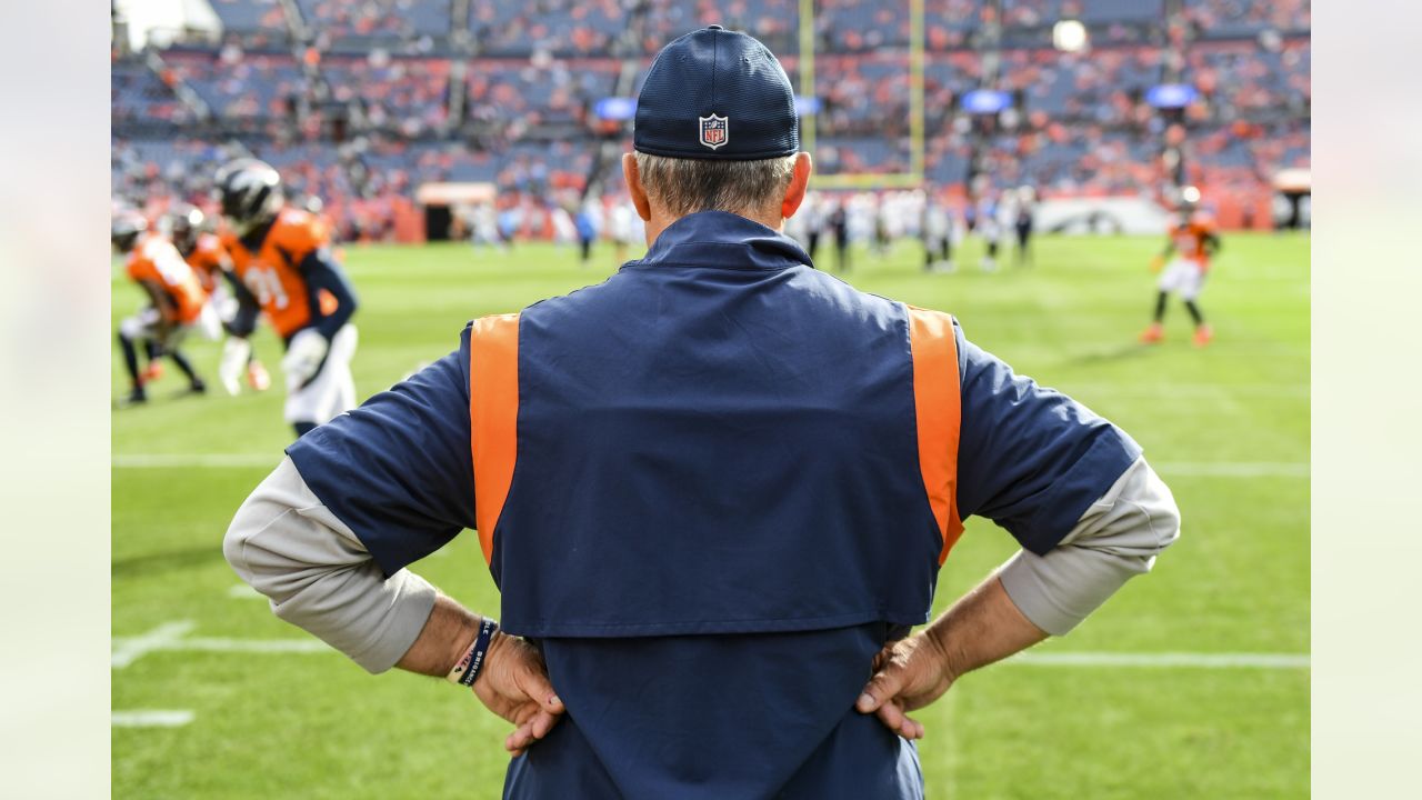 From the locker room to the field: Broncos at Chargers