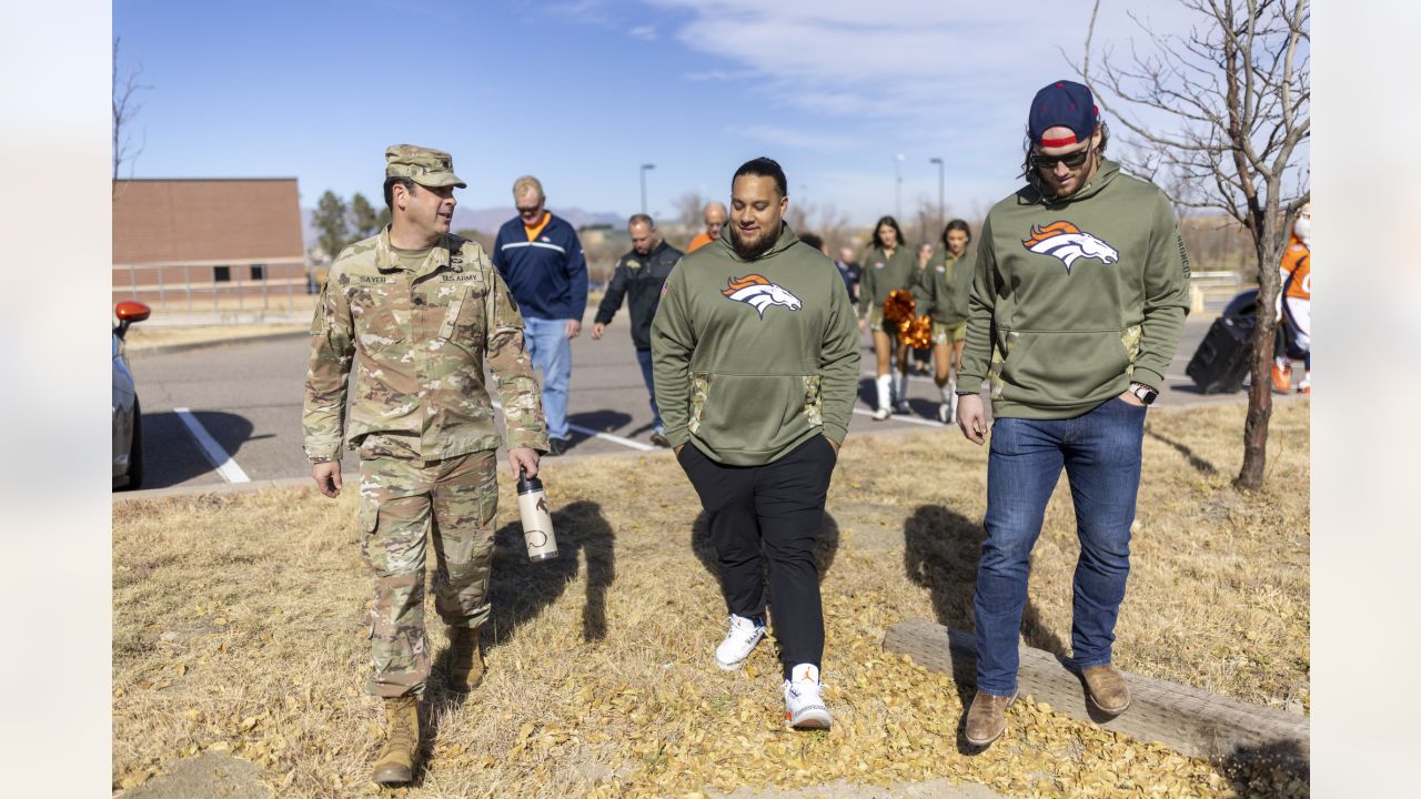 Broncos visit Fort Carson on 2022 Salute to Service Caravan