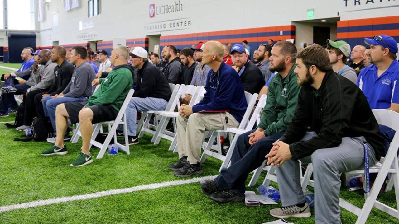 Denver Broncos Pat Bowlen Fieldhouse at UCHealth Training Facility – Sink  Combs Dethlefs