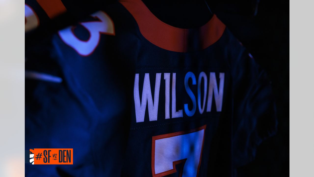 Denver Broncos on X: All navy this week at Dallas. Like this photo: RT  @1_2_many: Will they be in all navy, or just the jerseys?   / X