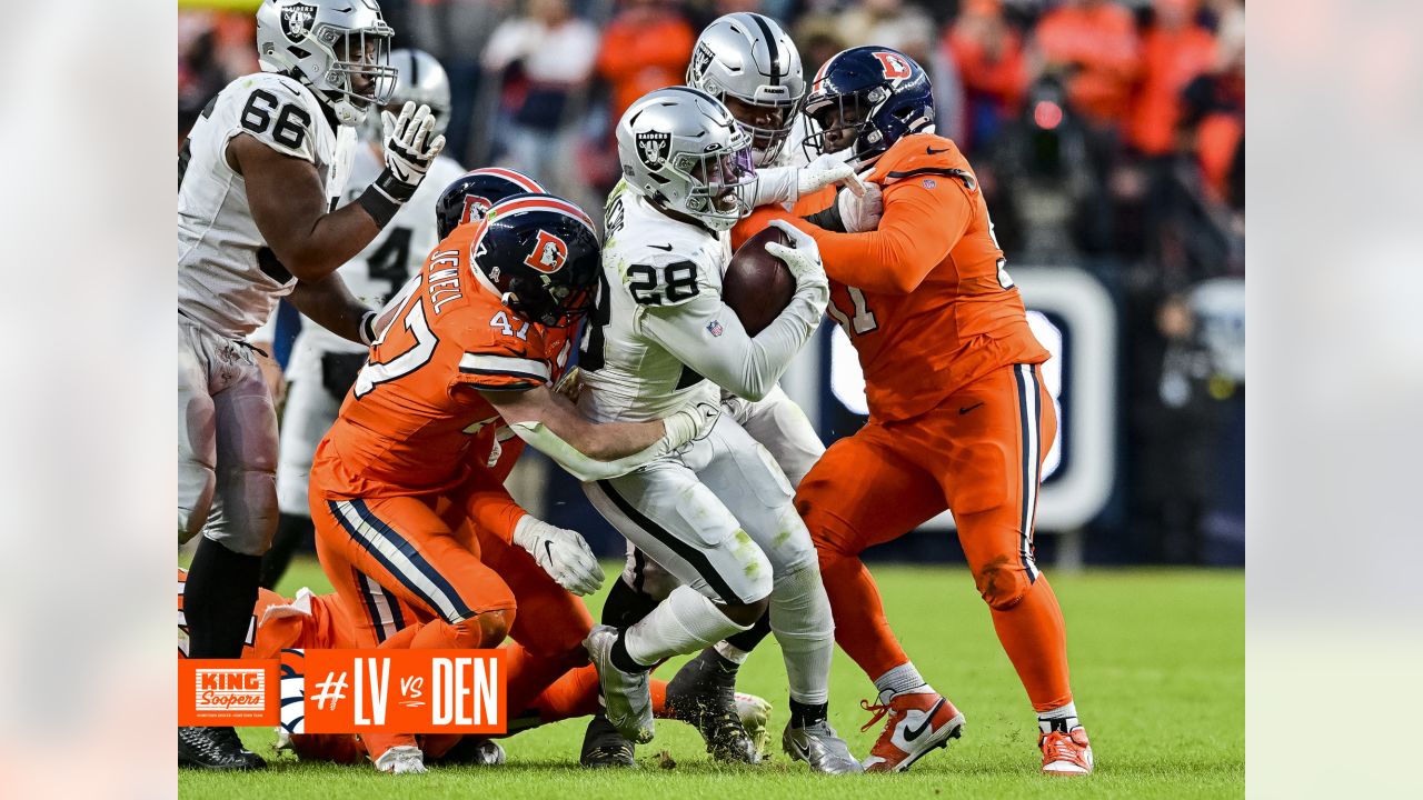 Broncos vs. Raiders game gallery: Broncos fall at home to close season  series with Las Vegas