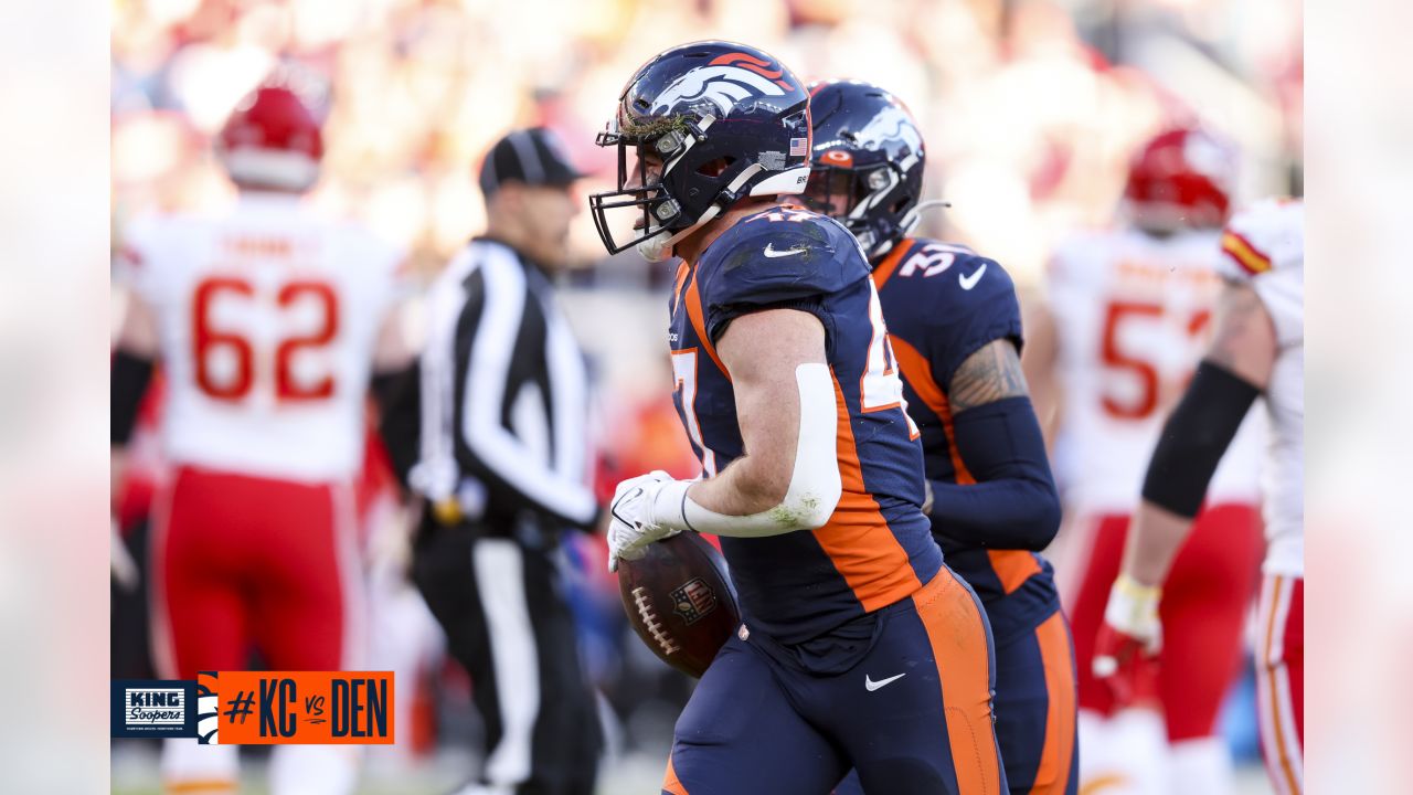 Broncos vs. Chiefs game gallery: Broncos host Kansas City rivals